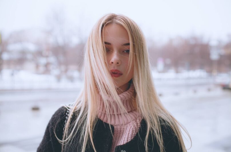 V zimě vlasy potřebují speciální péči: Odhalte tajemství krásné a zdravé hřívy
