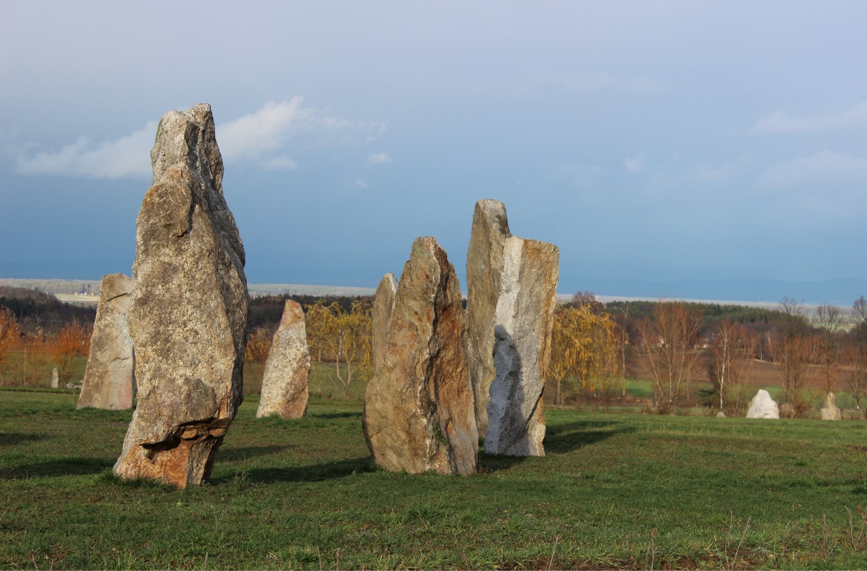 I v Česku máme Stonehenge: Udělejte si výlet za zajímavými kameny, které mají být nabité energií