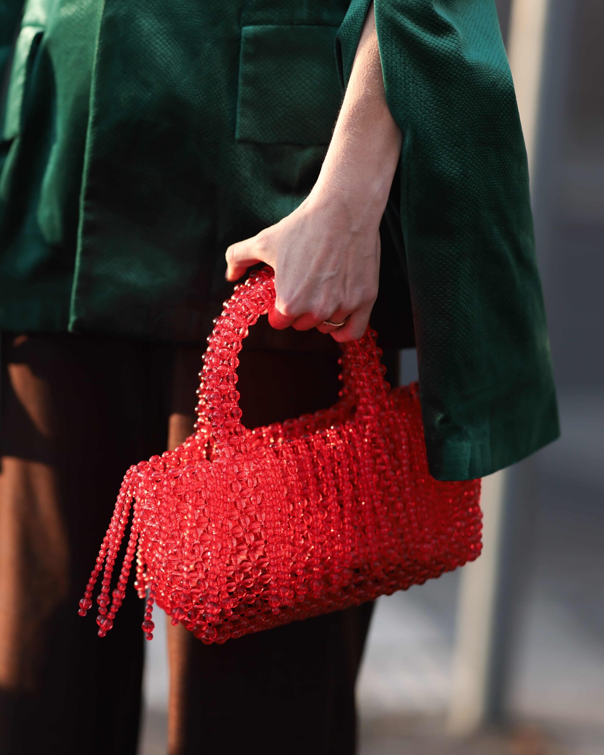 „It-girl” ve stylovém outfitu