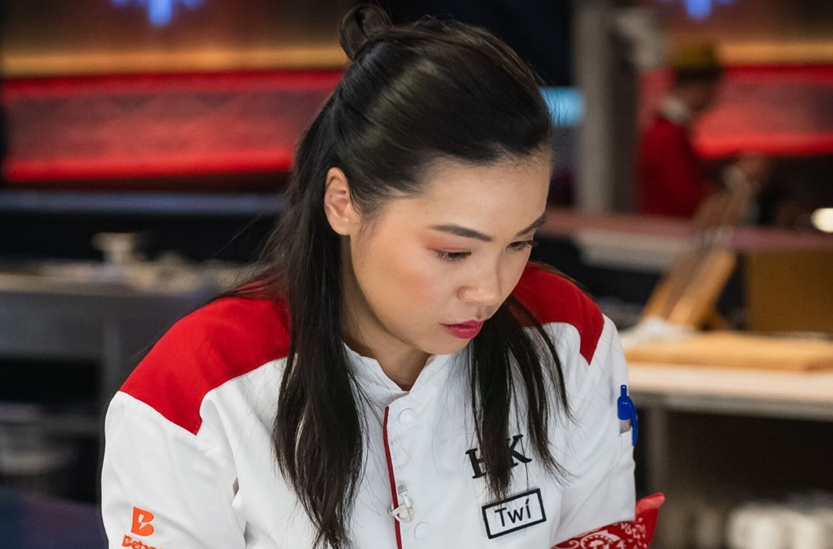 Desátý díl Hell’s Kitchen Česko: Francouzská kuchyně pro VIP tváře, hovory s blízkými a odchod dalšího soutěžícího