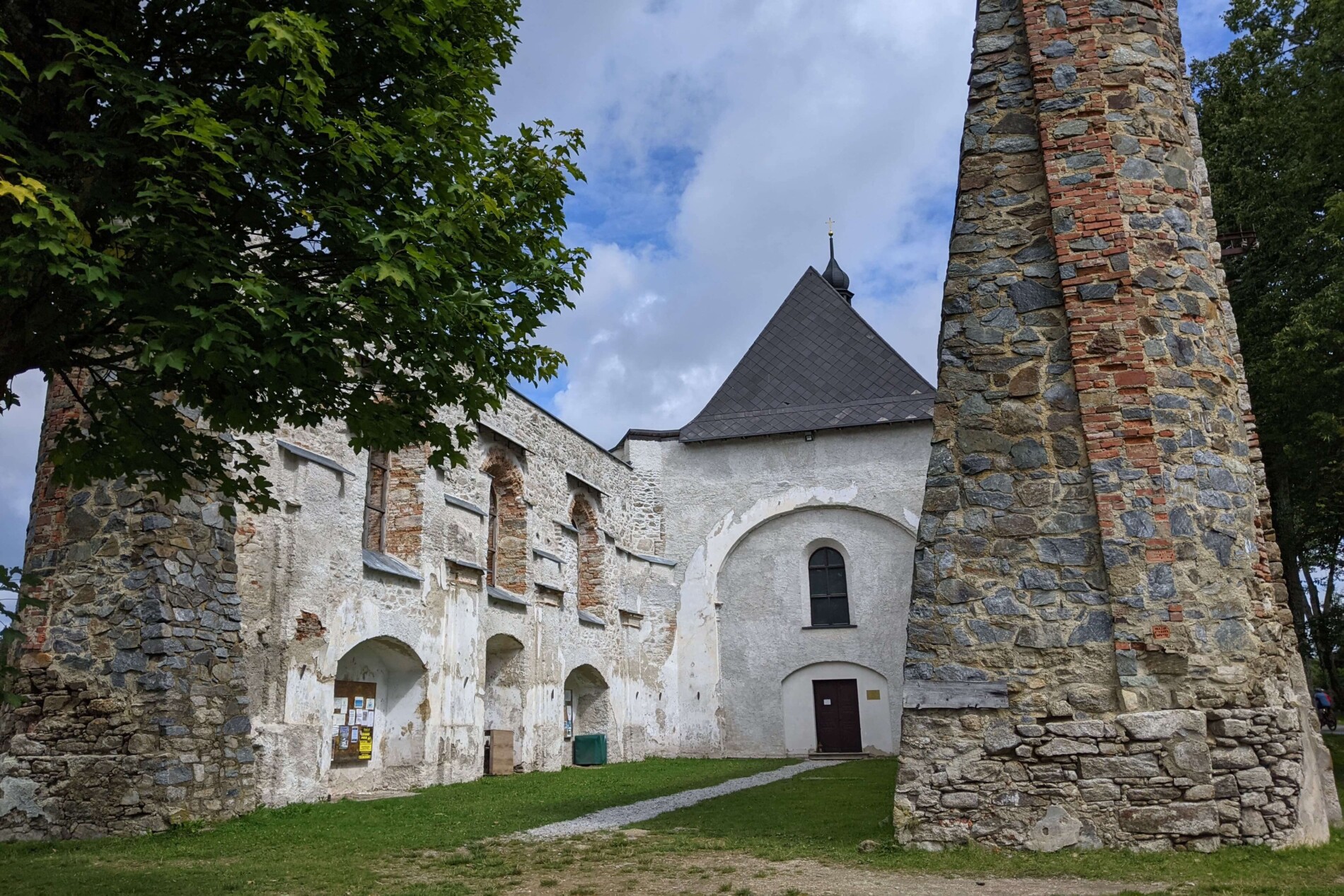 Kostel Panny Marie Dobré rady