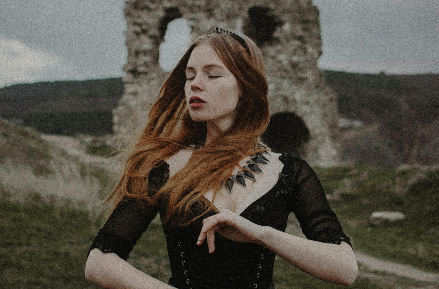 Opravdu tajemná podzimní atmosféra: Udělejte si na Halloween výlet za zříceninami