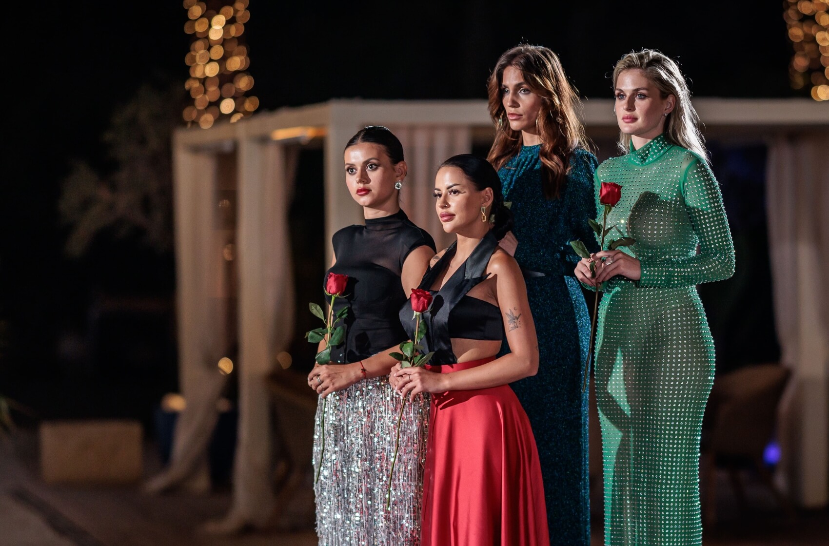 Bachelor Česko: Dva Bacheloři ve hře, potají políbená dívka, odmítnuté růže a nečekaný odchod další soutěžící