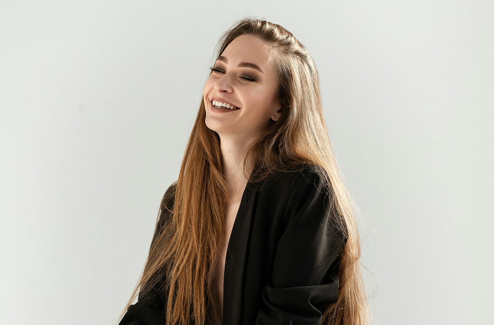 Většina Čechů má křivé zuby. Rovnátka nosí čím dál víc dospělých