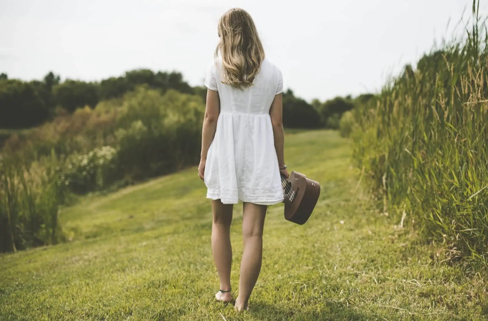3 stylové outfity, které můžete nosit celé léto